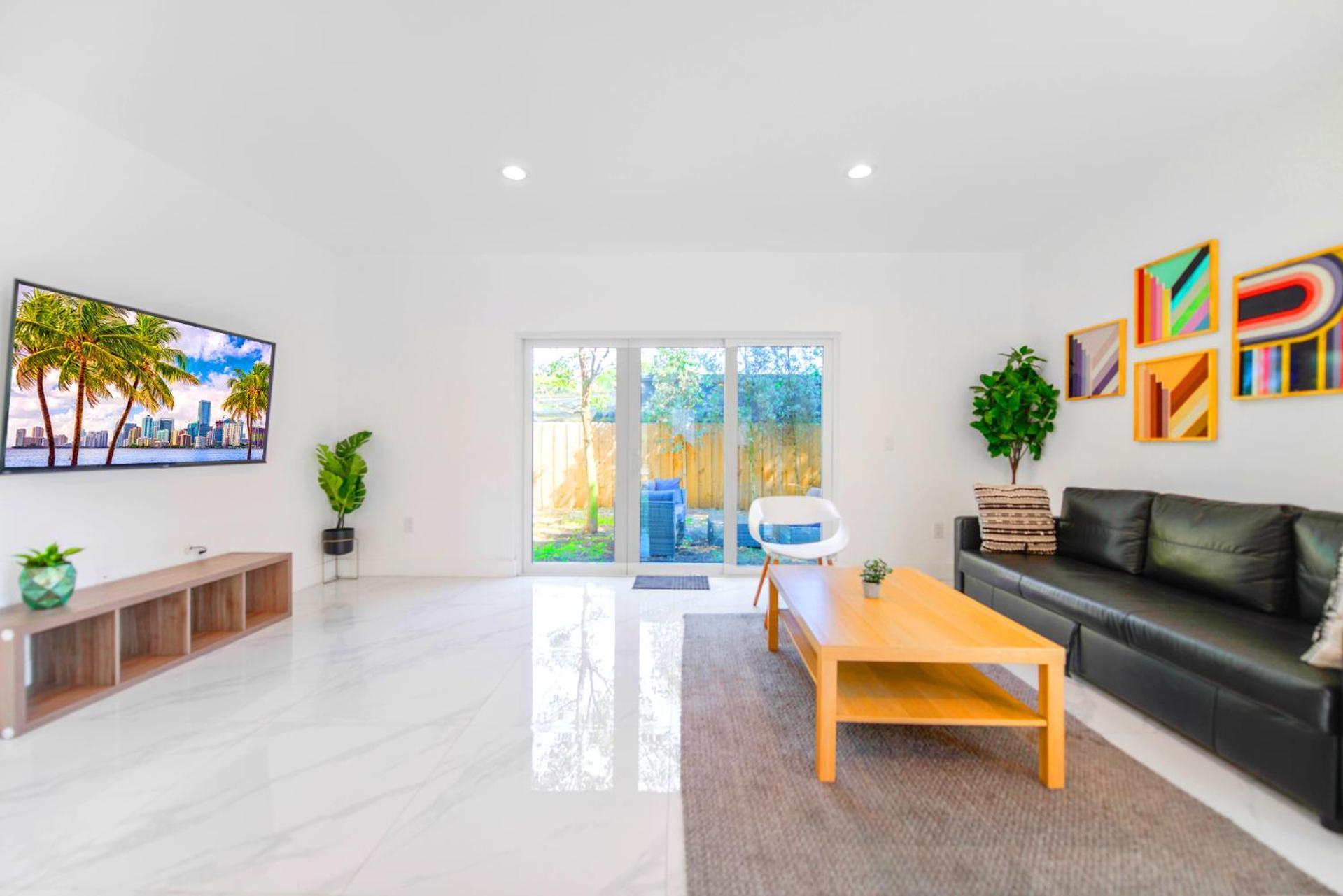 Wonderful 3 Bedrooms House, Spacious&bright Miami