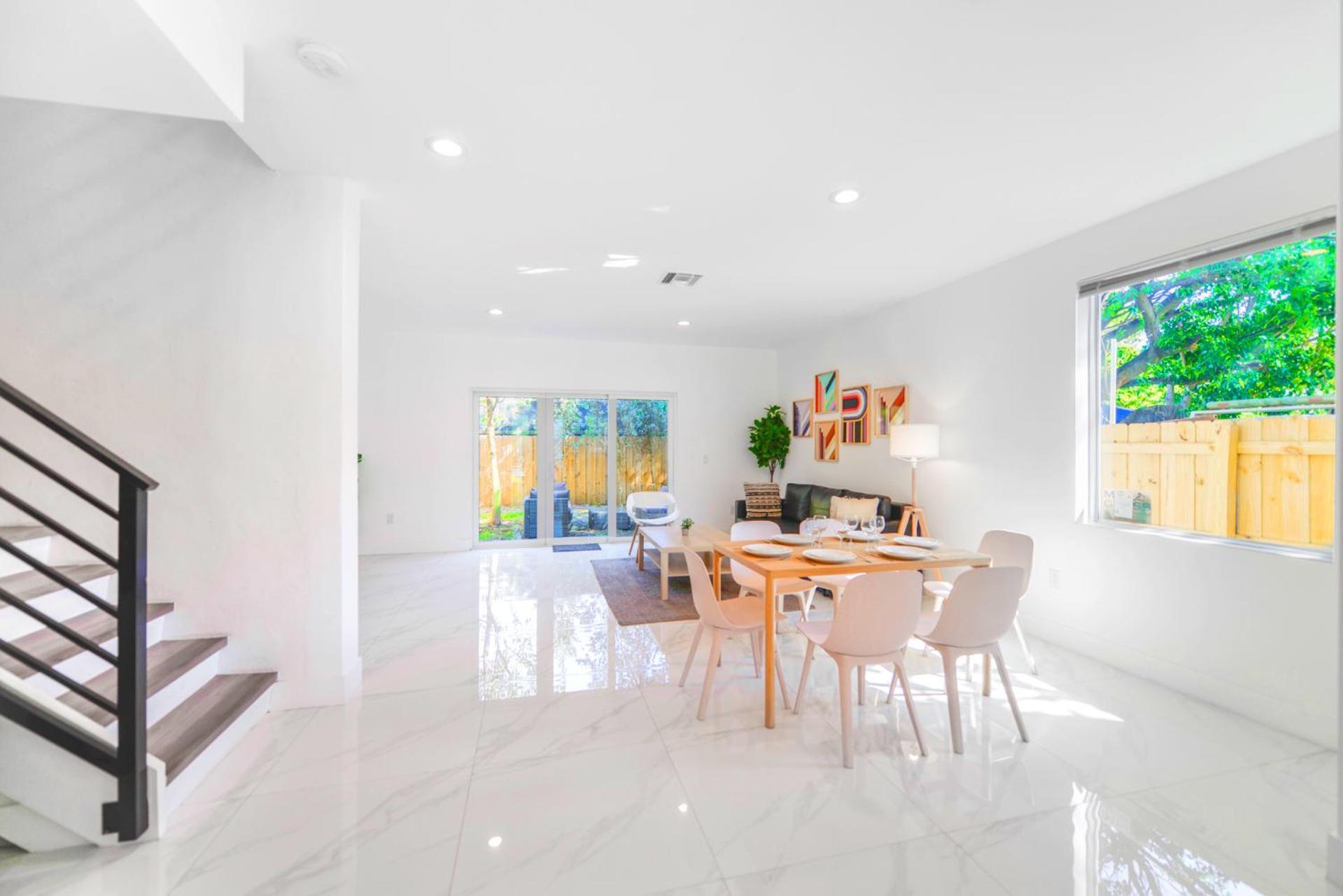 Wonderful 3 Bedrooms House, Spacious&bright Hébergement de vacances Miami